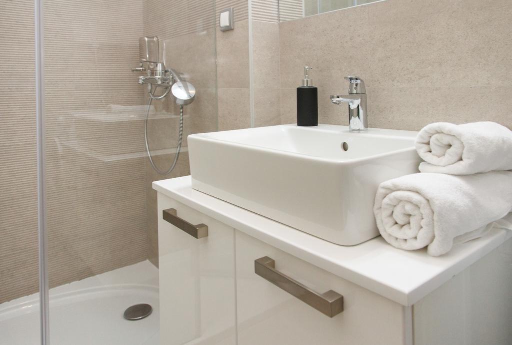 Apartment Barcelona Beograd Ruang foto