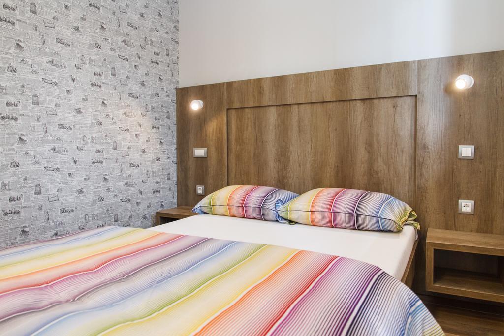 Apartment Barcelona Beograd Bagian luar foto